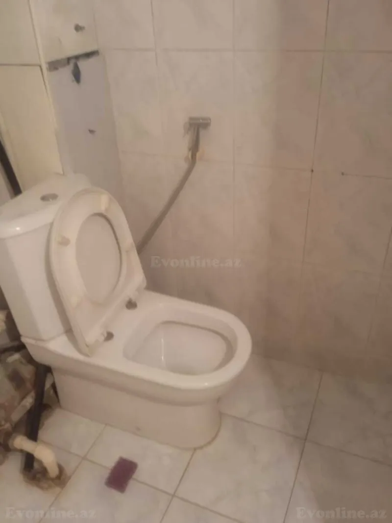 Kirayə verilir 4 otaqlı Mənzil Köhnə tikili 90 m² Əhmədli m. - şəkil 9