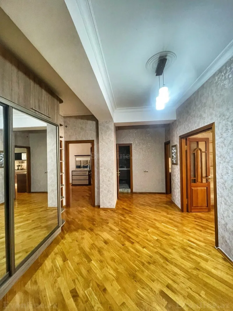 Kirayə verilir 3 otaqlı Mənzil Yeni tikili 101 m² 28 May m. - şəkil 3