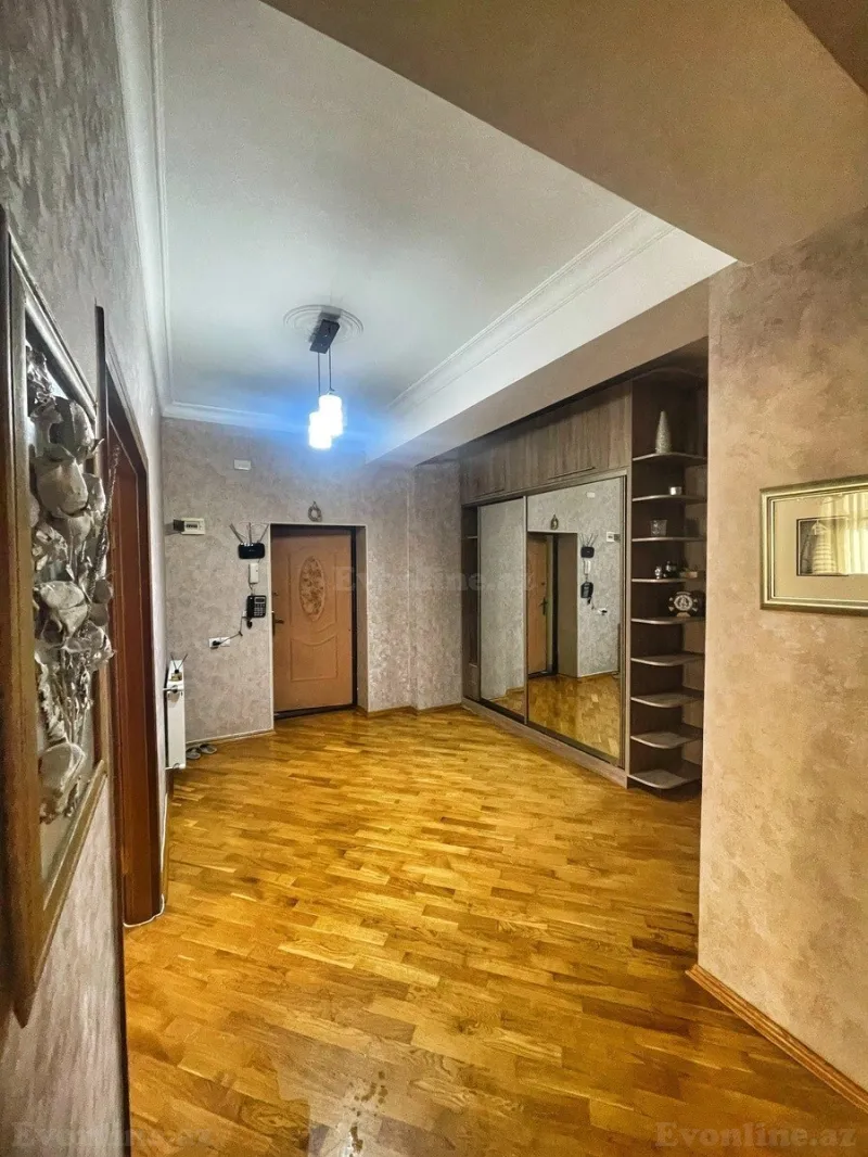 Kirayə verilir 3 otaqlı Mənzil Yeni tikili 101 m² 28 May m. - şəkil 8