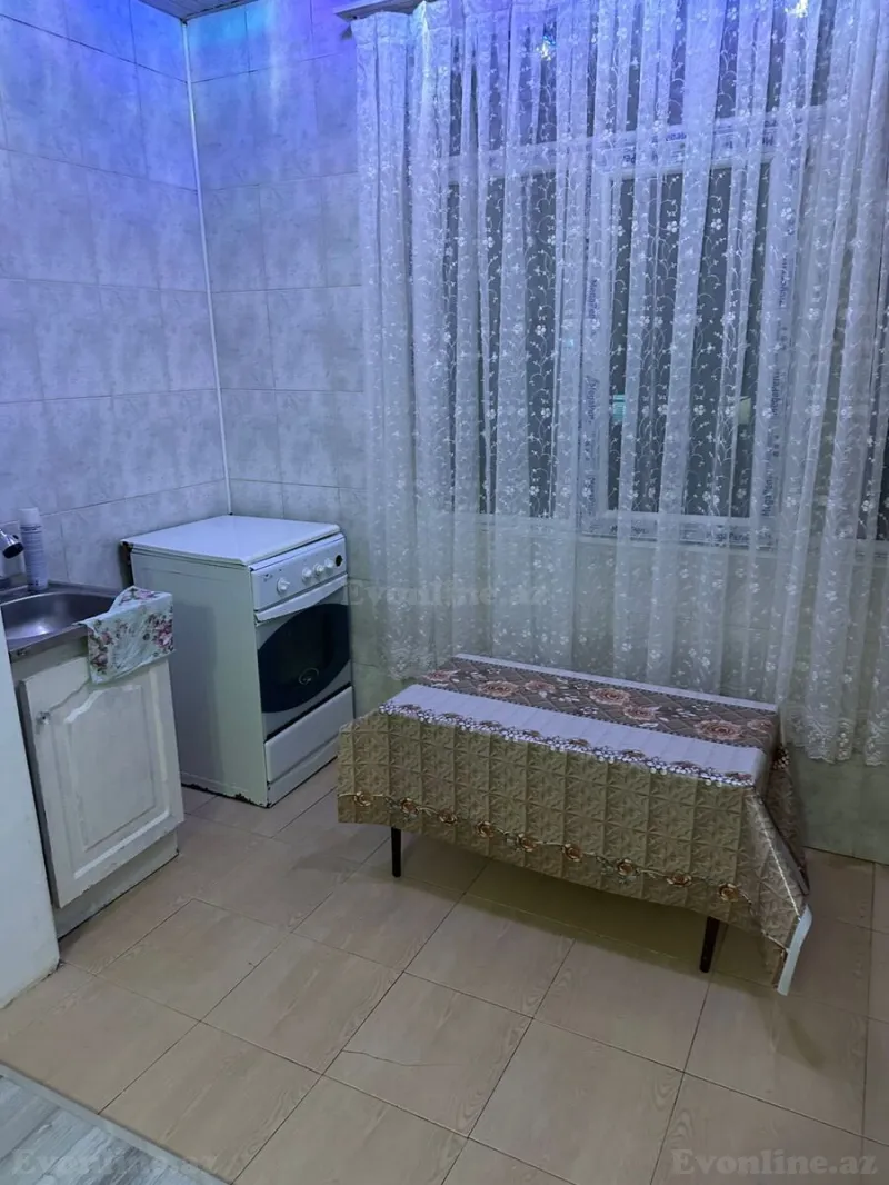Kirayə verilir 2 otaqlı Mənzil Köhnə tikili 55 m² Memar Əcəmi m. - şəkil 7
