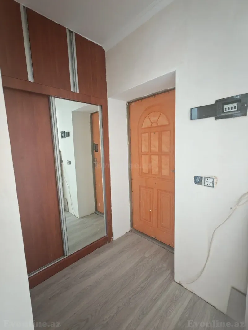 Satılır 1 otaqlı Mənzil Köhnə tikili 35 m² Elmlər Akademiyası m. - şəkil 6