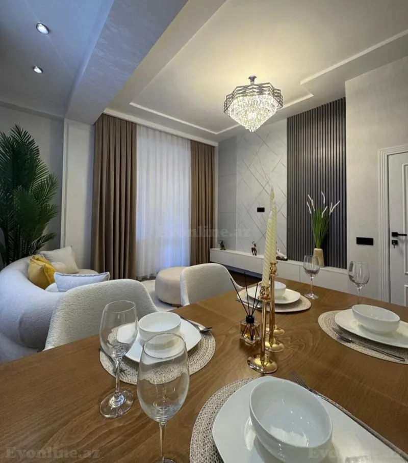2 otaqlı Mənzil 61 m² 9-cu mikrorayon Satılır