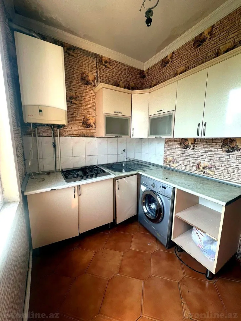 Satılır 3 otaqlı Mənzil Köhnə tikili 75 m² Memar Əcəmi m. - şəkil 15