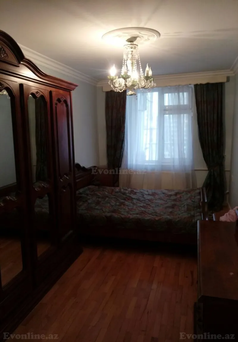 Kirayə verilir 2 otaqlı Mənzil Köhnə tikili 90 m² Elmlər Akademiyası m. - şəkil 2
