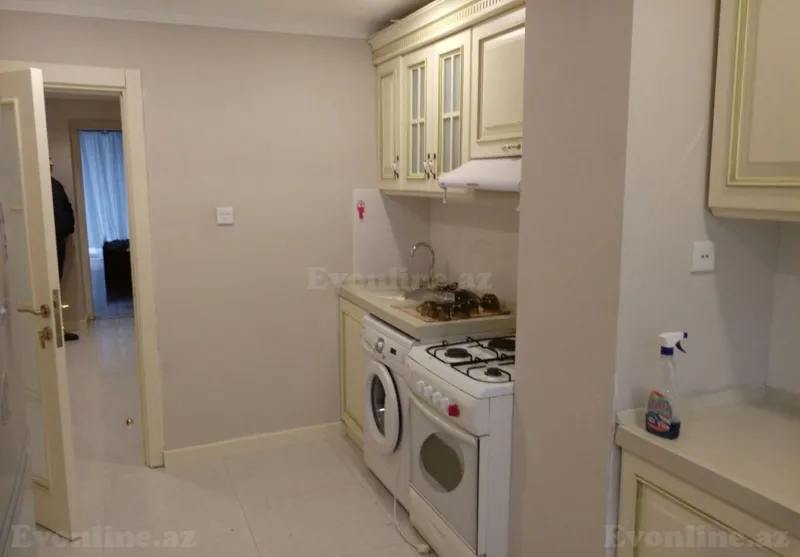 Kirayə verilir 2 otaqlı Mənzil Köhnə tikili 90 m² Elmlər Akademiyası m. - şəkil 8