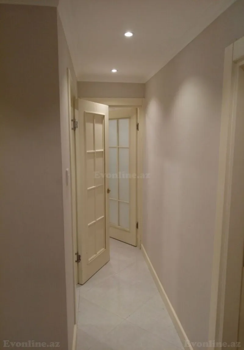Kirayə verilir 2 otaqlı Mənzil Köhnə tikili 90 m² Elmlər Akademiyası m. - şəkil 9