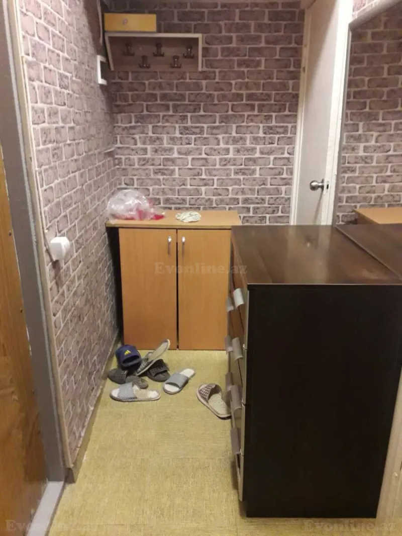 Kirayə verilir 2 otaqlı Mənzil Köhnə tikili 40 m² Memar Əcəmi m. - şəkil 4