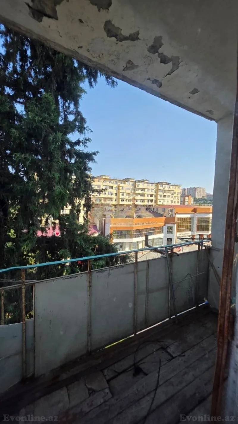 Satılır 2 otaqlı Mənzil Köhnə tikili 65 m² Bakıxanov - şəkil 9