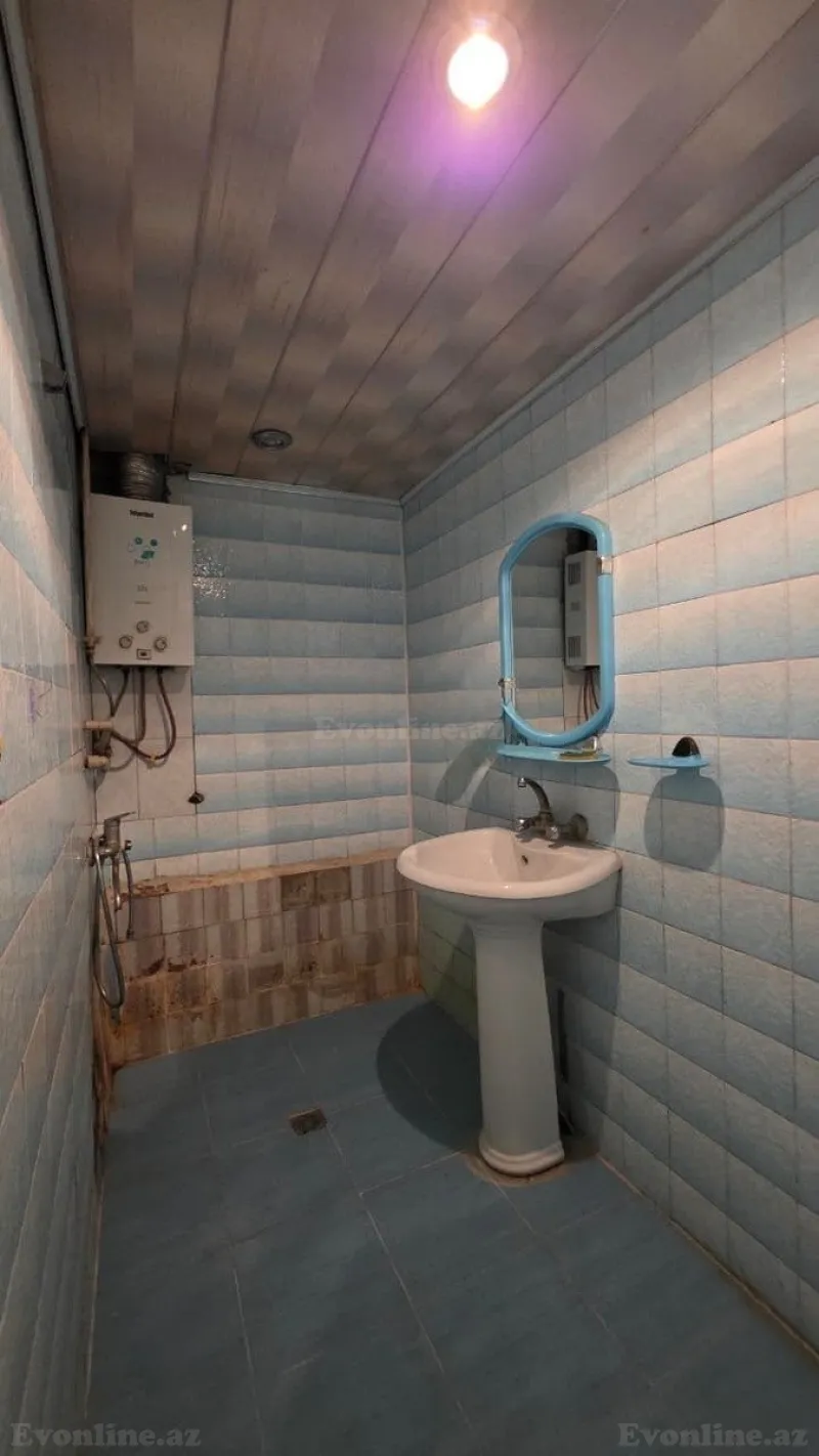 Satılır 2 otaqlı Mənzil Köhnə tikili 65 m² Bakıxanov - şəkil 11