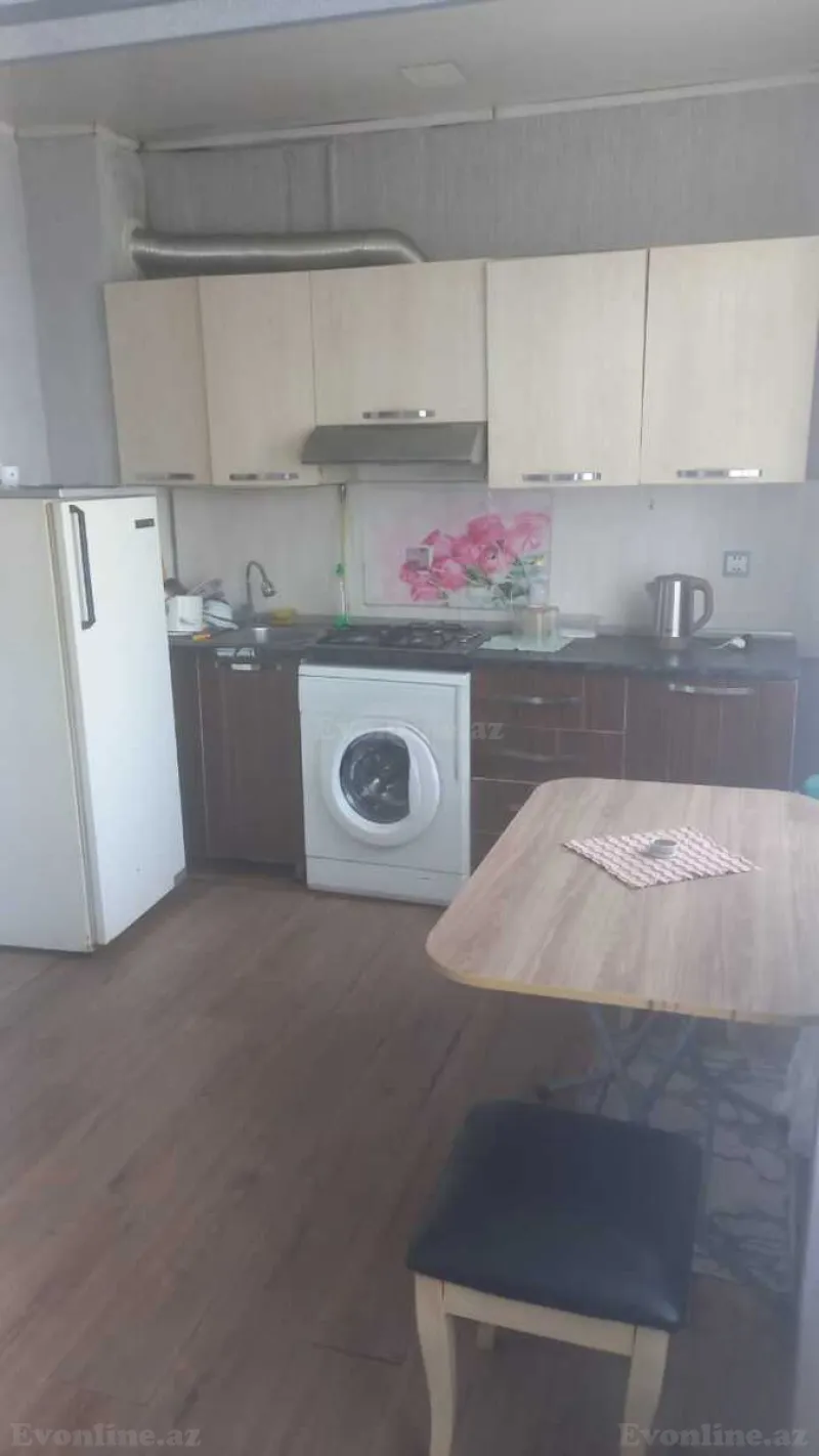 Satılır 2 otaqlı Mənzil Köhnə tikili 50 m² Gənclik m. - şəkil 9