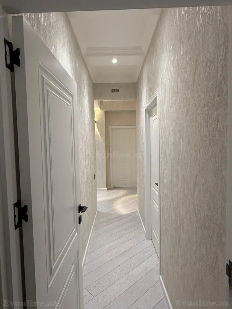 Satılır 4 otaqlı Mənzil Yeni tikili 135 m² Həzi Aslanov m. - şəkil 9
