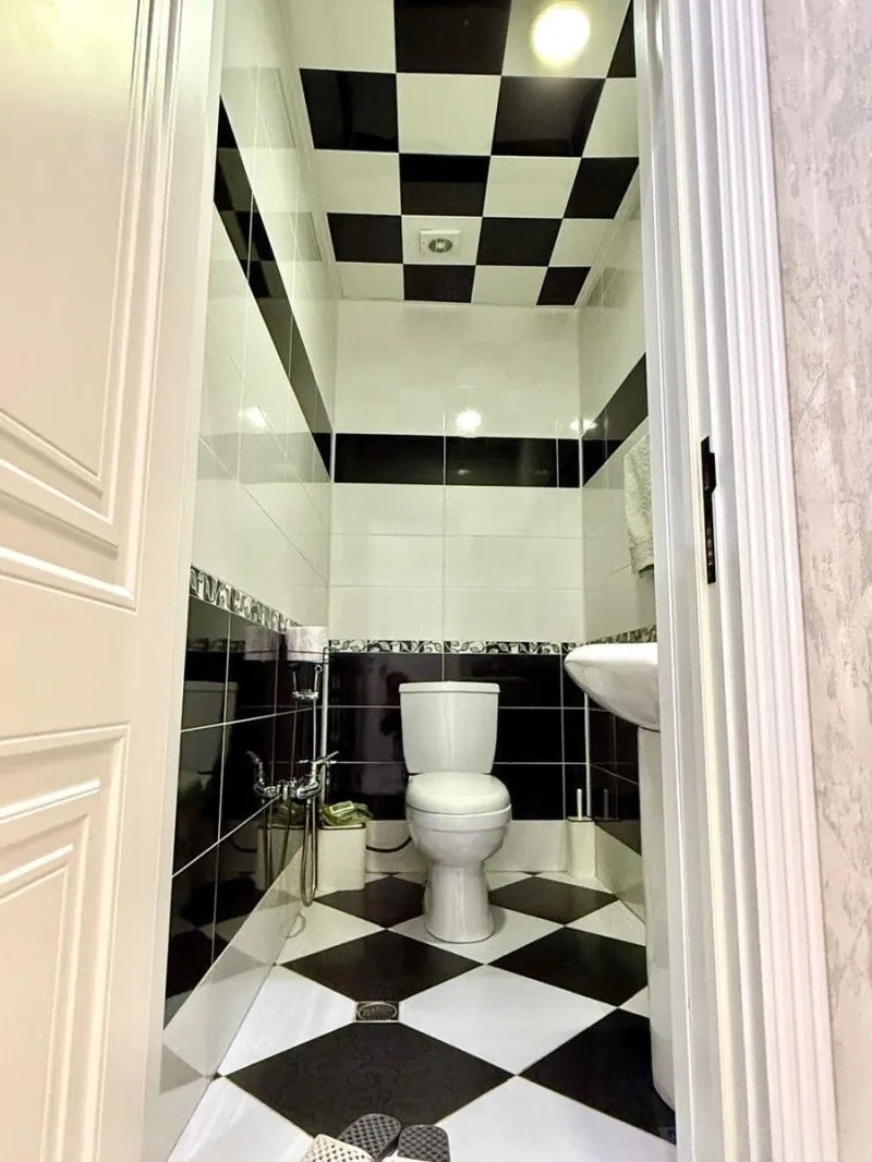 Satılır 4 otaqlı Mənzil Yeni tikili 135 m² Həzi Aslanov m. - şəkil 10