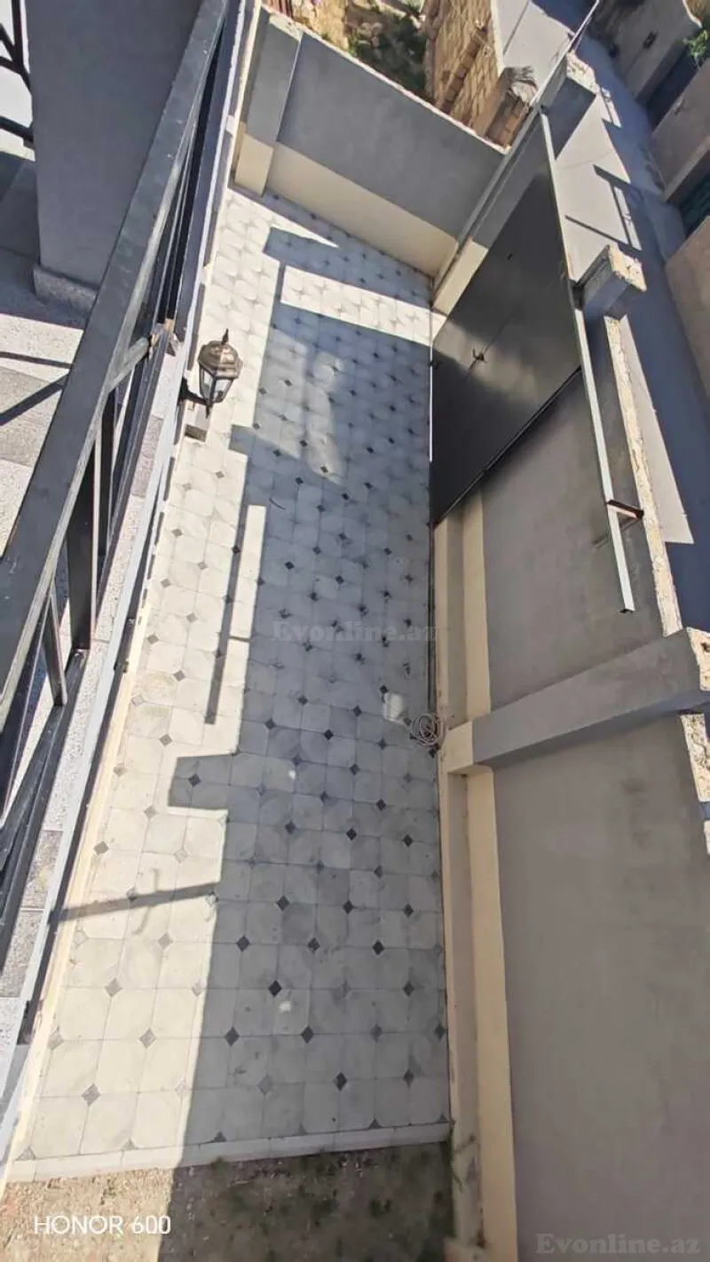 Satılır 7 otaqlı Həyət evi 280 m² Mehdiabad - şəkil 6