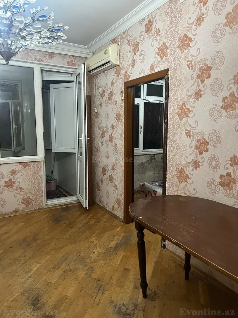 Kirayə verilir 2 otaqlı Mənzil Köhnə tikili 50 m² Memar Əcəmi m. - şəkil 2