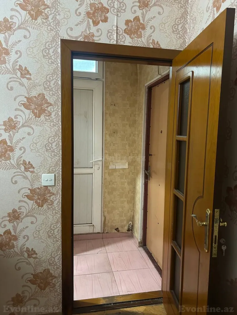 Kirayə verilir 2 otaqlı Mənzil Köhnə tikili 50 m² Memar Əcəmi m. - şəkil 14