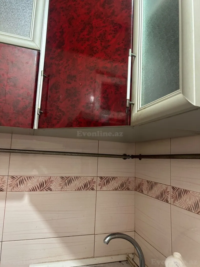 Kirayə verilir 2 otaqlı Mənzil Köhnə tikili 50 m² Memar Əcəmi m. - şəkil 16