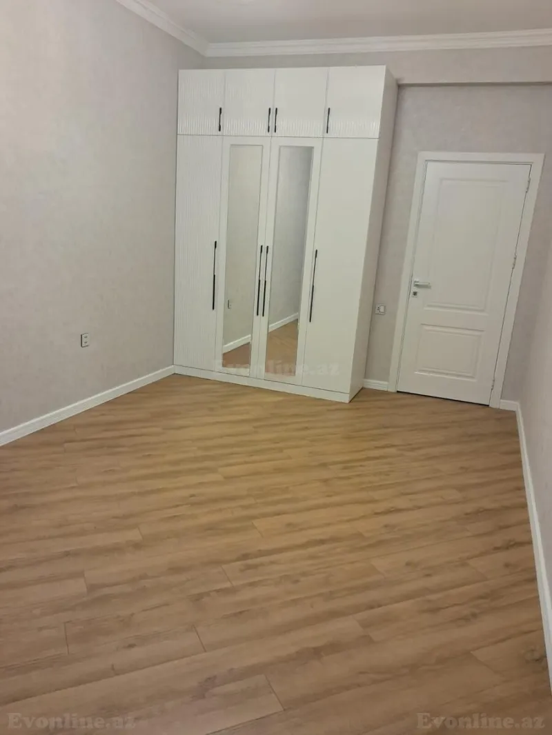 Satılır 3 otaqlı Mənzil Yeni tikili 95 m² Memar Əcəmi m. - şəkil 6