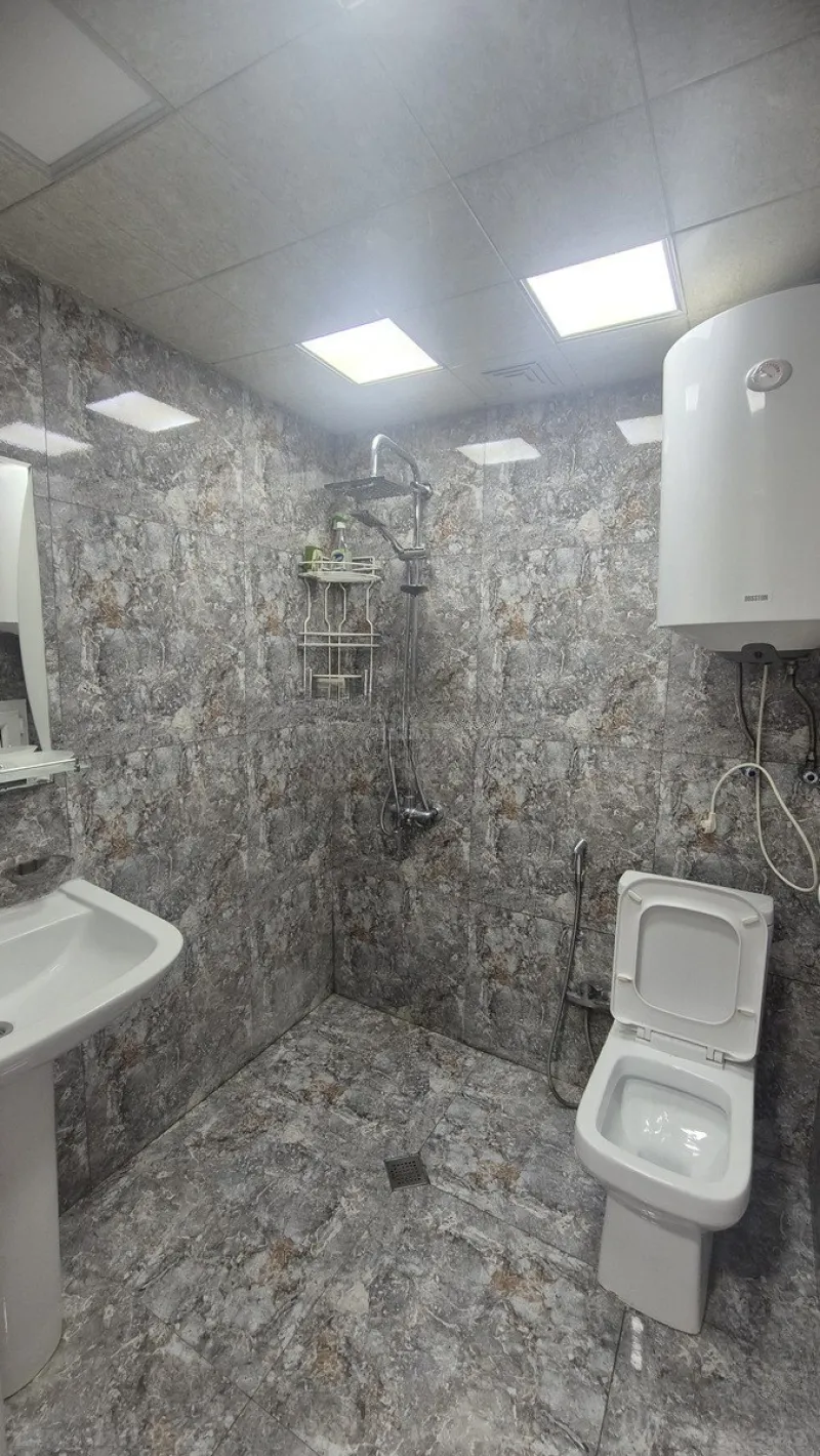 Kirayə verilir 2 otaqlı Mənzil Köhnə tikili 62 m² Gənclik m. - şəkil 8
