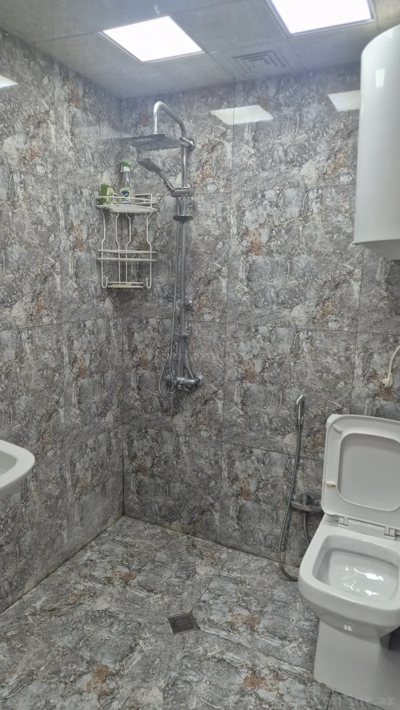 Kirayə verilir 2 otaqlı Mənzil Köhnə tikili 62 m² Gənclik m. - şəkil 9
