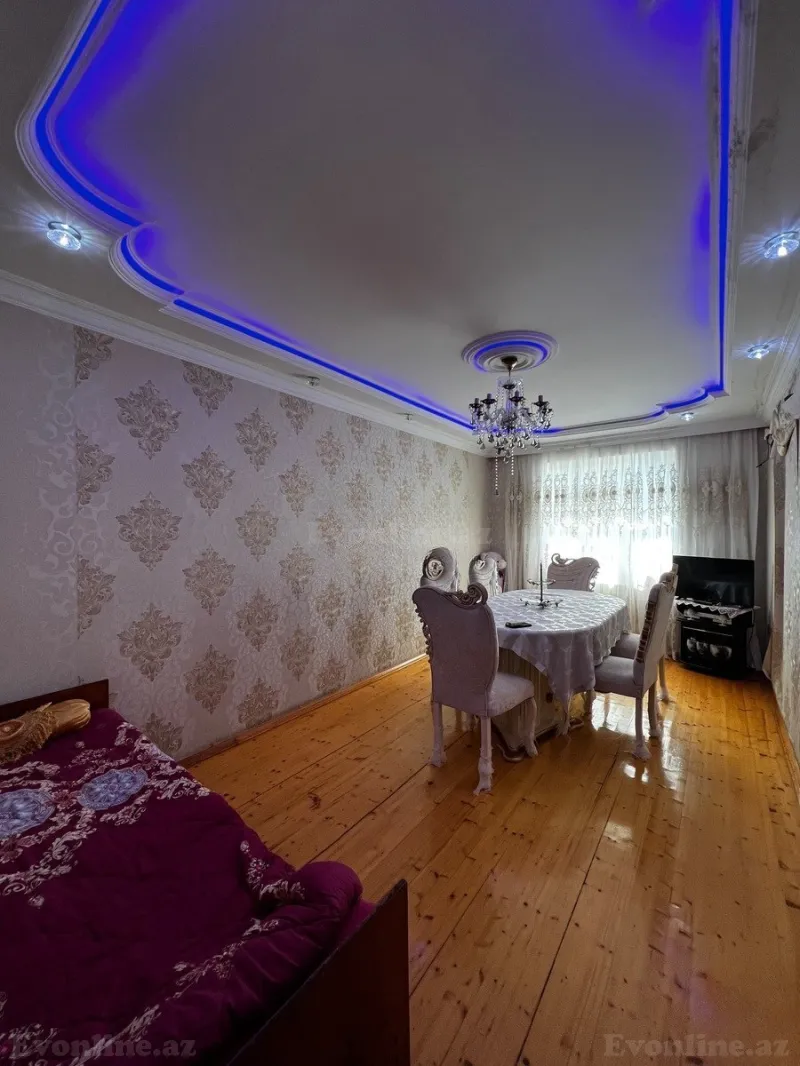 3 otaqlı Mənzil 60 m² Əhmədli m. Satılır