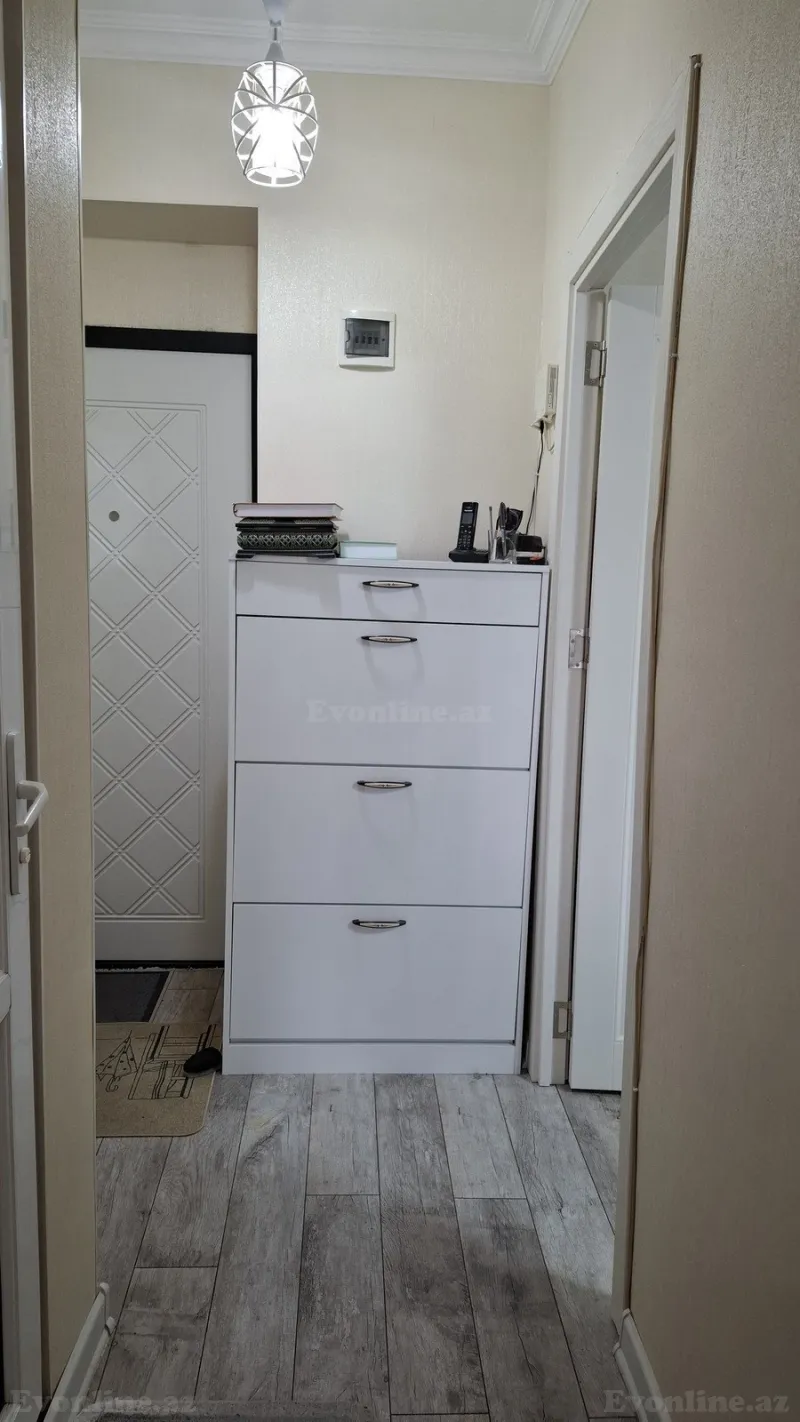 Satılır 1 otaqlı Mənzil Köhnə tikili 45 m² Qara Qarayev m. - şəkil 2
