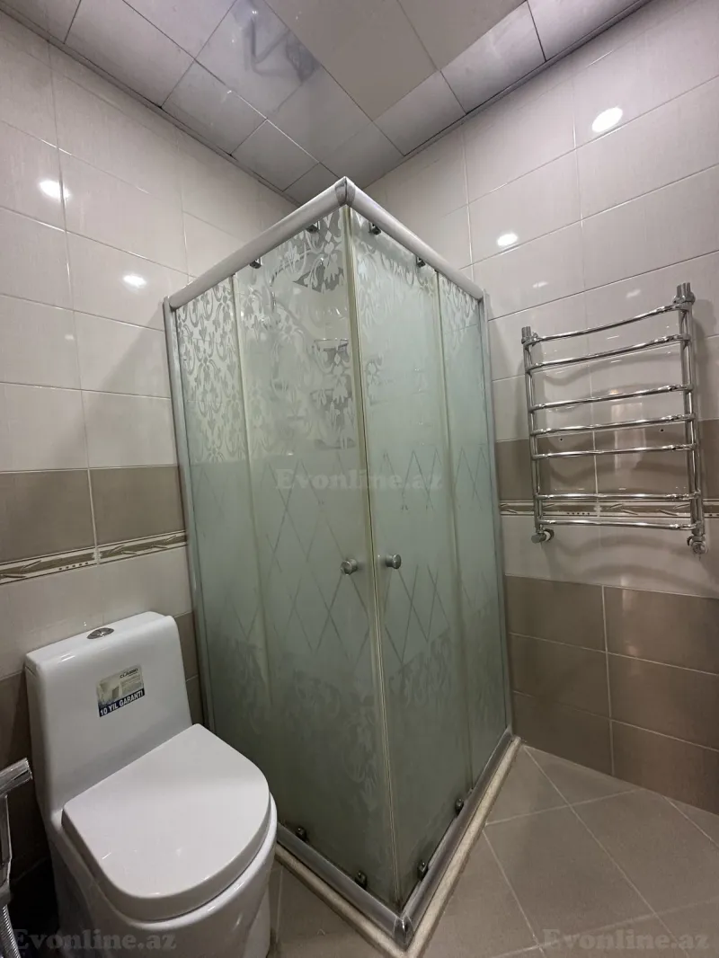 Kirayə verilir 2 otaqlı Mənzil Yeni tikili 70 m² Memar Əcəmi m. - şəkil 12