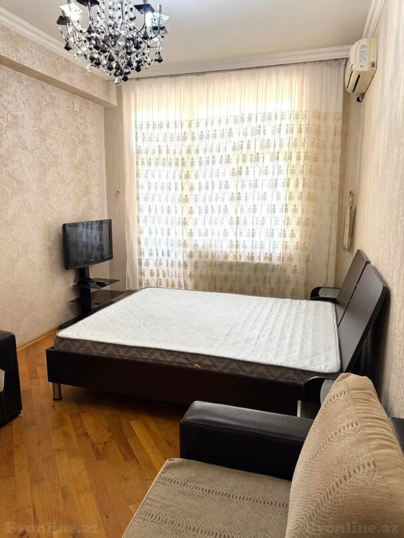 Kirayə verilir 1 otaqlı Mənzil Yeni tikili 60 m² İnşaatçılar m. - şəkil 2