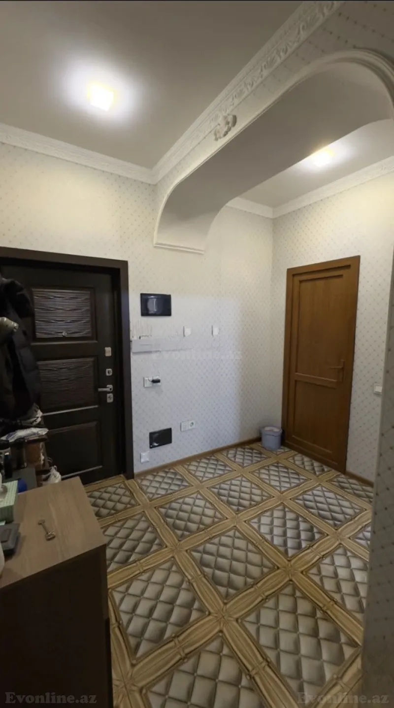 2 otaqlı Mənzil 61 m² İnşaatçılar m. Kirayə verilir