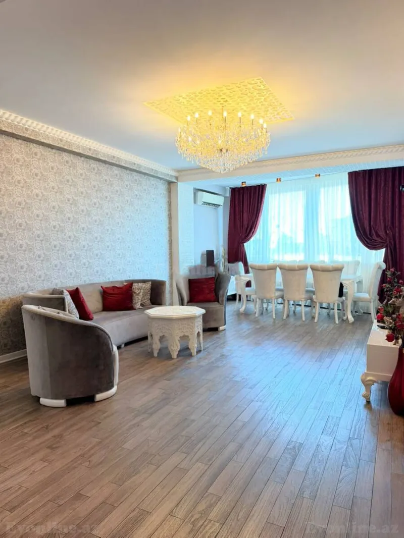 Satılır 4 otaqlı Mənzil Yeni tikili 219 m² Xətai m.
