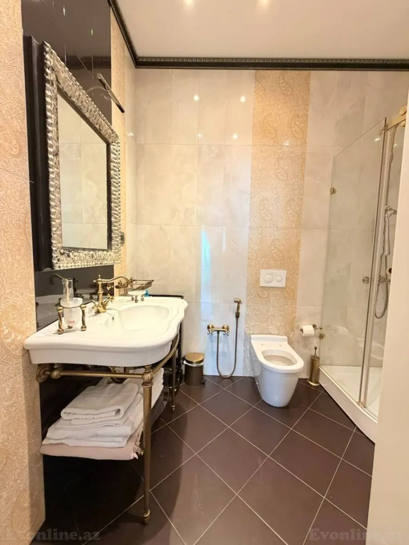 Satılır 4 otaqlı Mənzil Yeni tikili 219 m² Xətai m. - şəkil 15