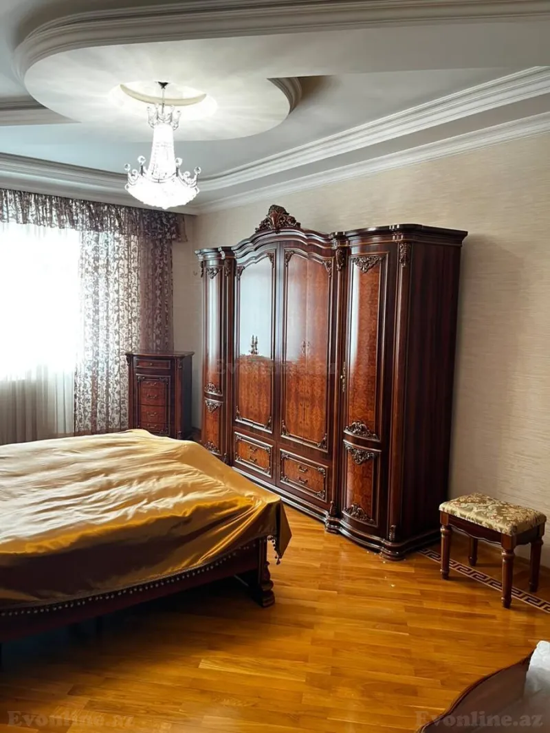 Satılır 4 otaqlı Mənzil Yeni tikili 230 m² 8 Noyabr m. - şəkil 9