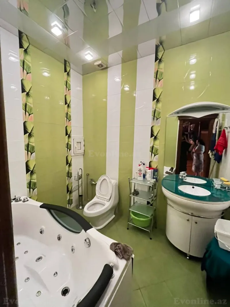 Satılır 4 otaqlı Mənzil Yeni tikili 230 m² 8 Noyabr m. - şəkil 10