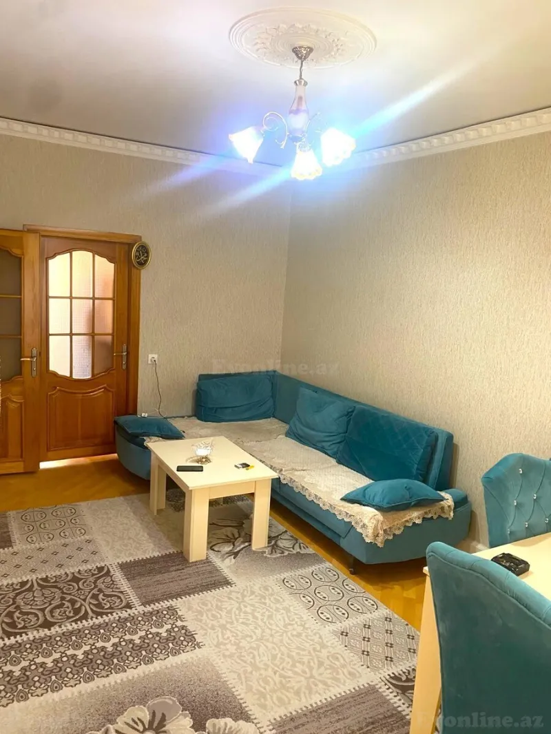 Satılır 3 otaqlı Mənzil Köhnə tikili 77 m² Memar Əcəmi m. - şəkil 2