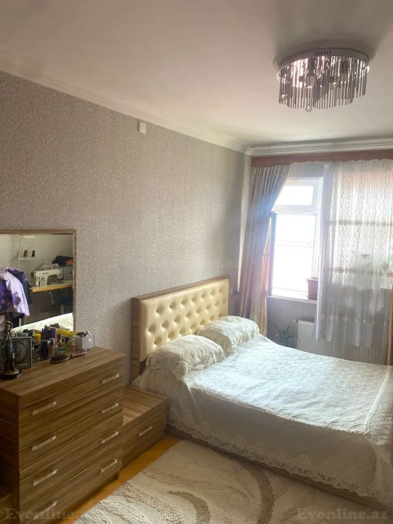 Satılır 3 otaqlı Mənzil Köhnə tikili 77 m² Memar Əcəmi m. - şəkil 3
