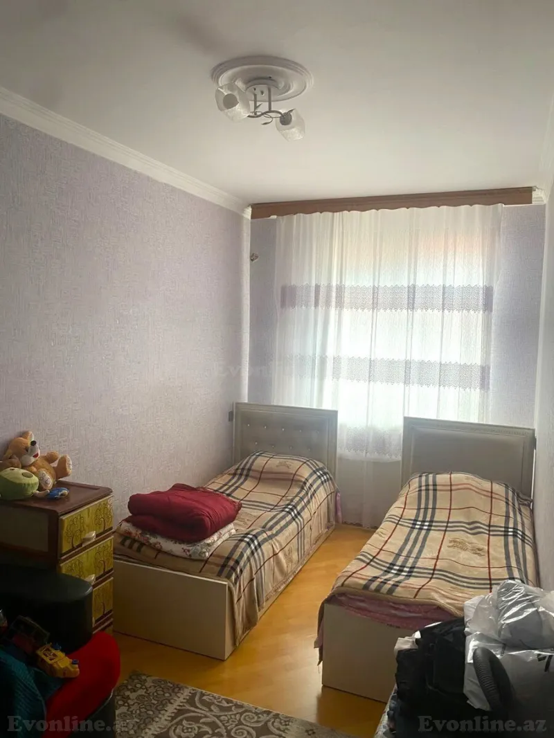 Satılır 3 otaqlı Mənzil Köhnə tikili 77 m² Memar Əcəmi m. - şəkil 5
