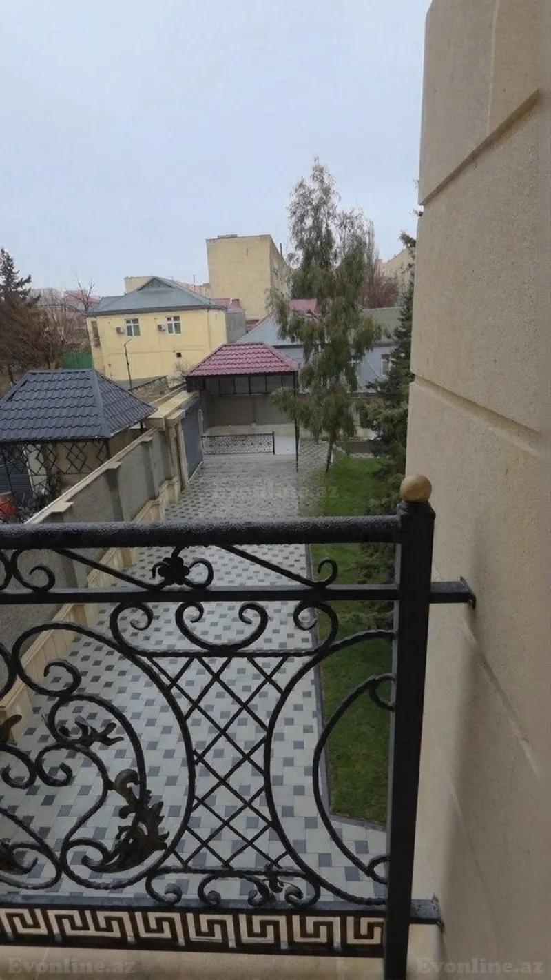 Satılır 7 otaqlı Həyət evi 360 m² Qaraçuxur - şəkil 21