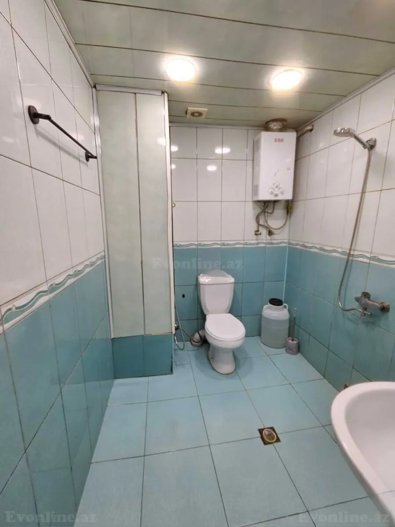 Satılır 2 otaqlı Mənzil Köhnə tikili 40 m² Suraxanı r. - şəkil 19