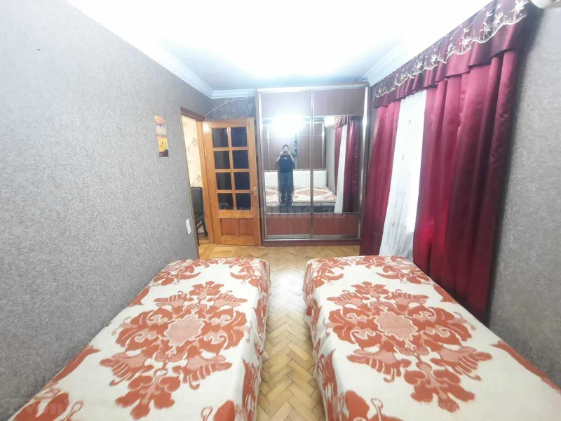 Kirayə verilir 2 otaqlı Mənzil Köhnə tikili 60 m² Elmlər Akademiyası m. - şəkil 7