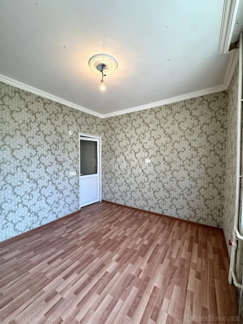 Satılır 2 otaqlı Mənzil Köhnə tikili 50 m² Həzi Aslanov m. - şəkil 2