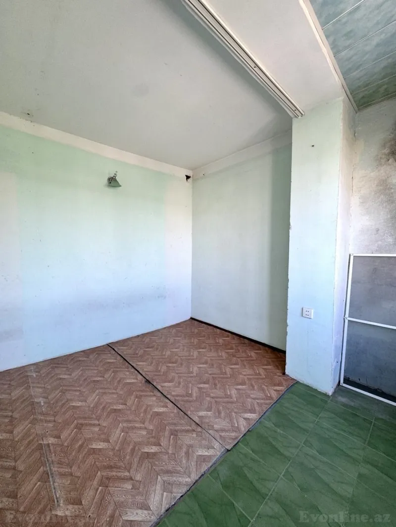Satılır 2 otaqlı Mənzil Köhnə tikili 50 m² Həzi Aslanov m. - şəkil 4