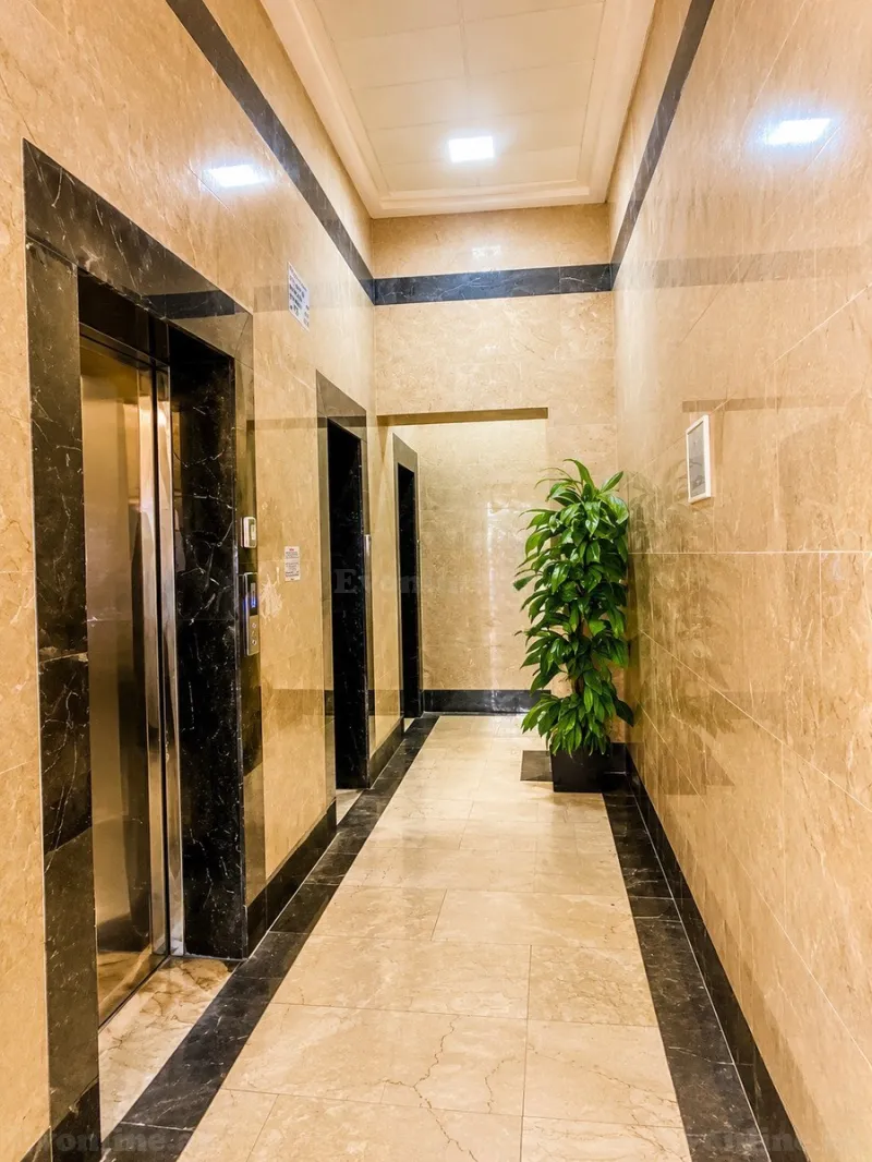Kirayə verilir 2 otaqlı Mənzil Yeni tikili 75 m² Nərimanov r. - şəkil 2