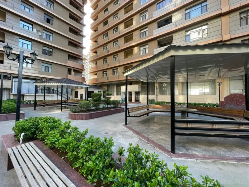 2 otaqlı Mənzil 77 m² Nizami m. Satılır