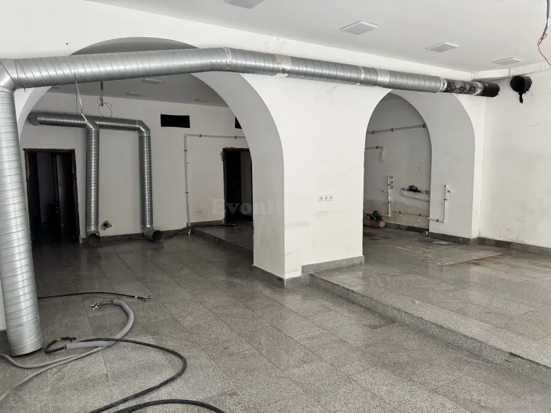 Satılır Obyekt 420 m² 28 May m. - şəkil 24