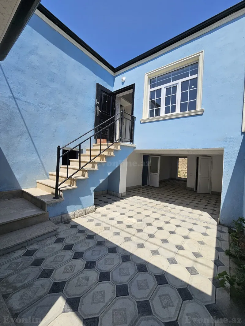 3 otaqlı Həyət evi 100 m² Binə Satılır