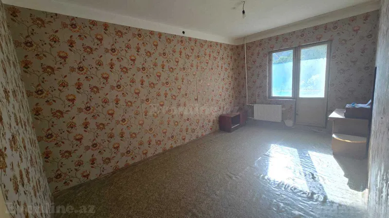 3 otaqlı Mənzil 90 m² Həzi Aslanov Satılır