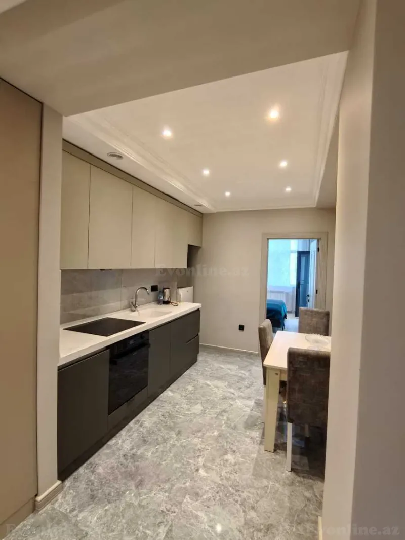 Kirayə verilir 2 otaqlı Mənzil Yeni tikili 70 m² Neftçilər m. - şəkil 8