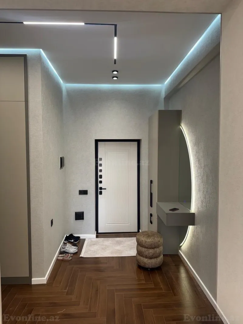 2 otaqlı Mənzil 70 m² Elmlər Akademiyası m. Kirayə verilir