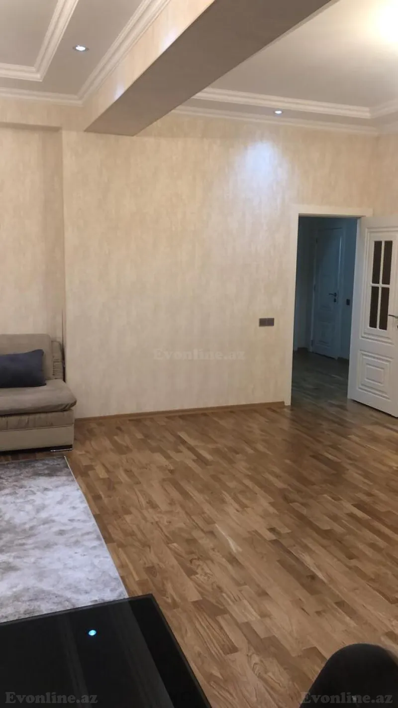 Satılır 3 otaqlı Mənzil Yeni tikili 121 m² Azadlıq prospekti m. - şəkil 4