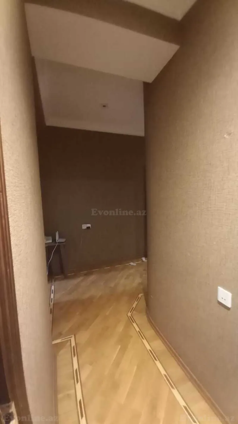 Satılır 3 otaqlı Mənzil Yeni tikili 130 m² Nizami m. - şəkil 3