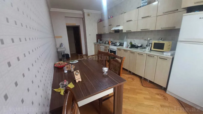 Satılır 3 otaqlı Mənzil Yeni tikili 130 m² Nizami m. - şəkil 9
